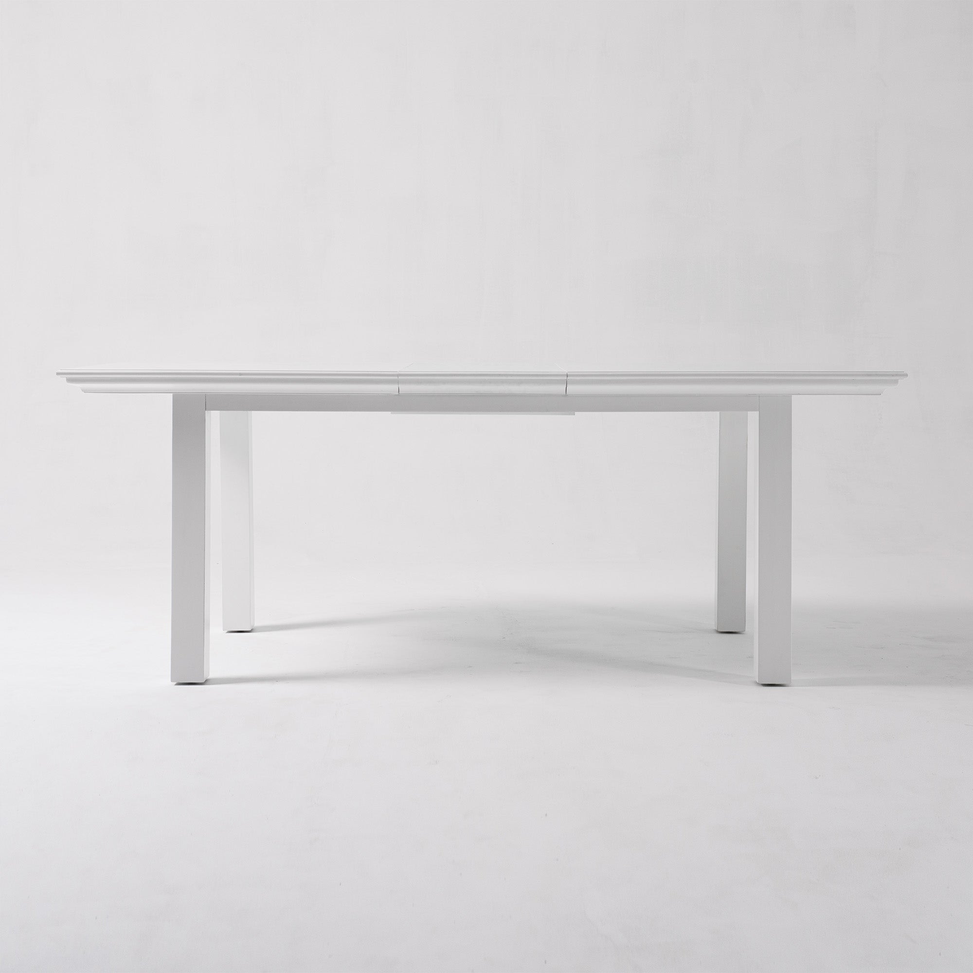 Halifax Klassisk Hvid Spisebord med Udtræk